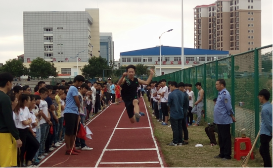 我院十二届校运会荣获团体总分第三名